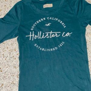 Long sleve old style Hollister top